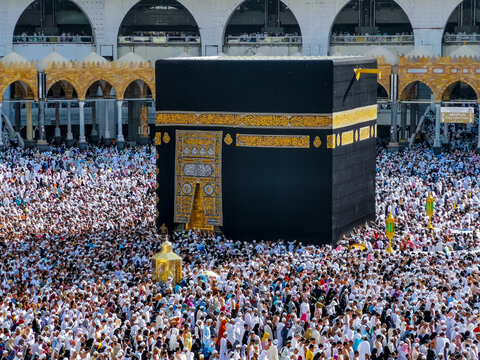 يا صباحاه…! (د بت شکن په څپو؛ د صفاء غونډۍ له سره د پورته کېدونکې نعرې انګازه)